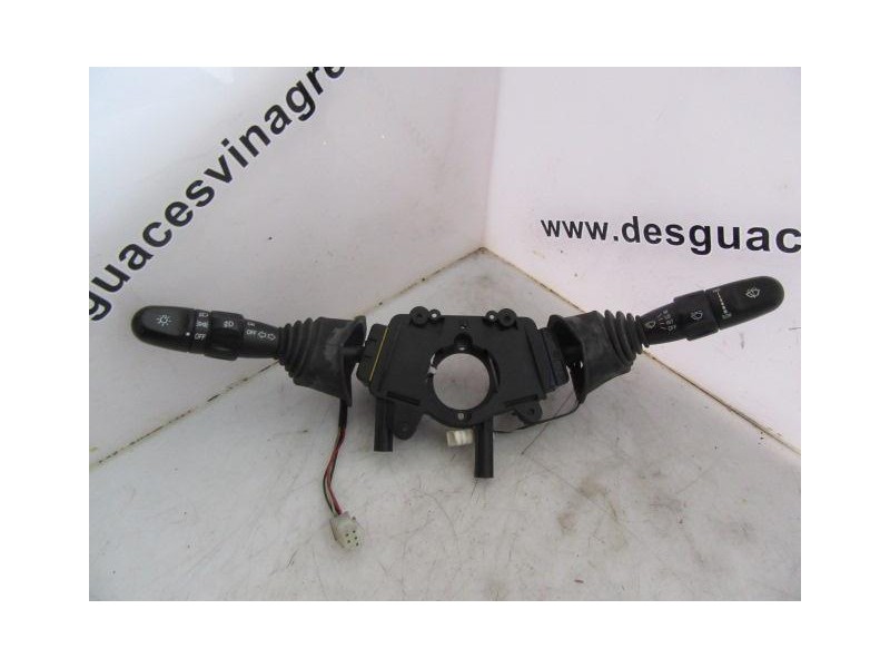Recambio de mando luces y limpias : daewoo nubira : 1.6 g (105,78cv) [1998] para daewoo nubira 1.6 g referencia OEM IAM   