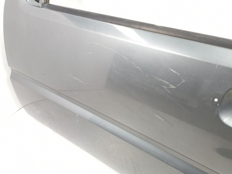 Recambio de puerta delantera izquierda para nissan terrano/terrano.ii (r20) aventura referencia OEM IAM 801017F031  