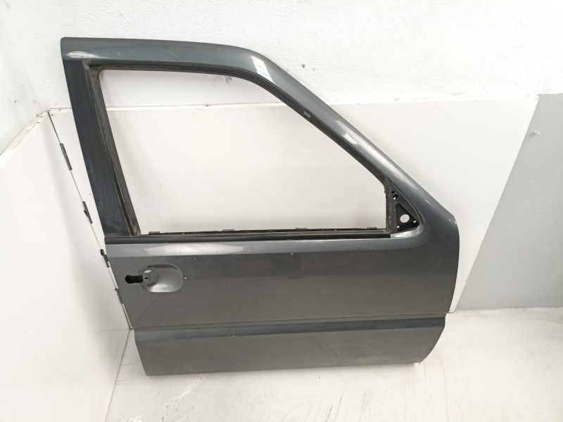 Recambio de puerta delantera derecha para nissan terrano/terrano.ii (r20) aventura referencia OEM IAM 801007F031  