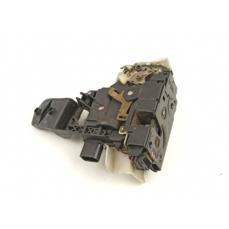Recambio de cerradura puerta delantera derecha para volkswagen passat b5.5 variant (3b6) 1.9 tdi referencia OEM IAM 3B2837016A  