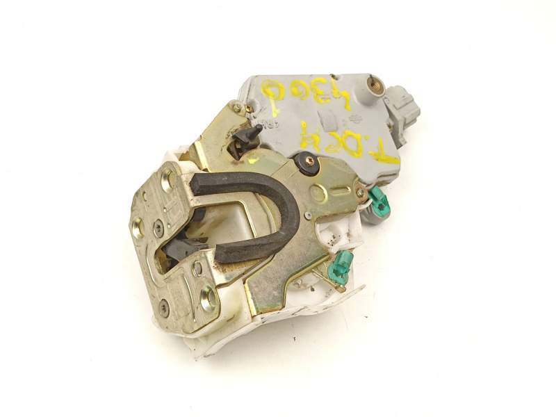 Recambio de cerradura puerta trasera derecha para nissan primera 1.6 g -ga16 referencia OEM IAM 825029F510  