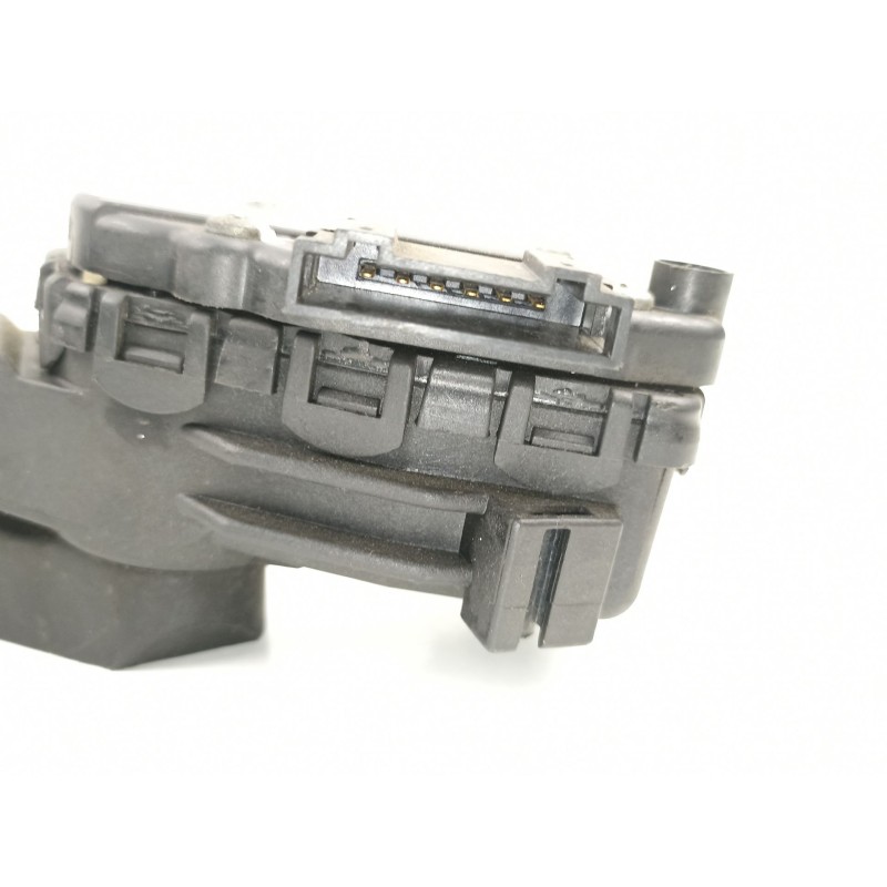 Recambio de potenciometro aceleracion para volkswagen passat b5.5 variant (3b6) 1.9 tdi referencia OEM IAM 8D1721523F 6PV0083760