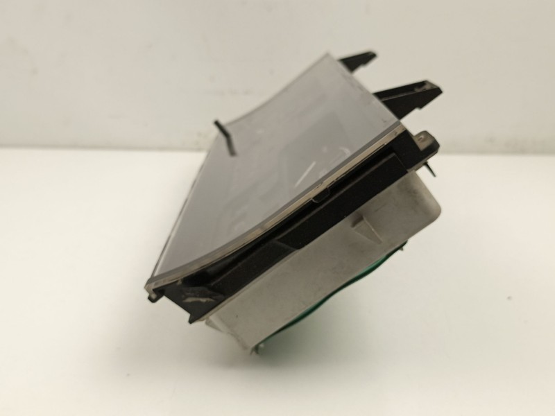 Recambio de cuadro instrumentos para renault clio 1.1 g referencia OEM IAM 7700806691  