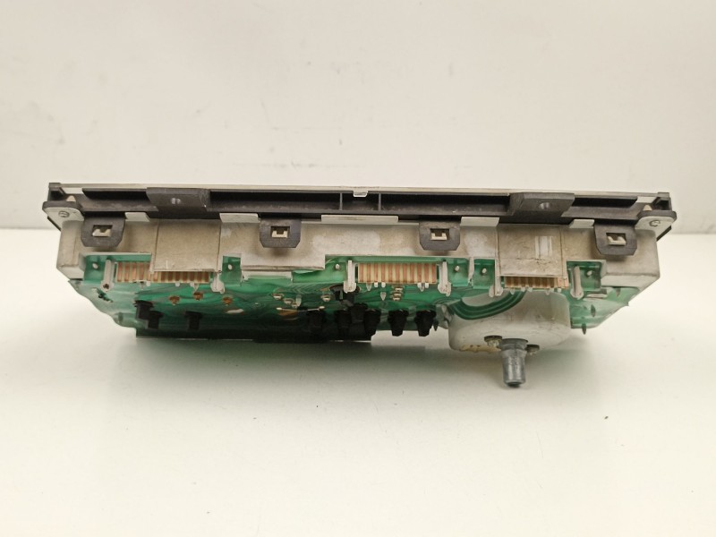 Recambio de cuadro instrumentos para renault clio 1.1 g referencia OEM IAM 7700806691  