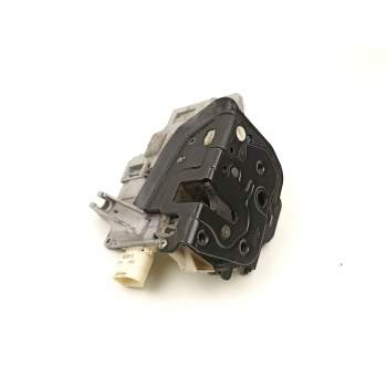 CERRADURA PUERTA DELANTERA DERECHA 4F1837016 