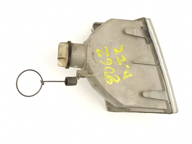 Recambio de piloto delantero izquierdo para renault 21 sedán (l48_) 1.7 (l482) referencia OEM IAM 7701032023  