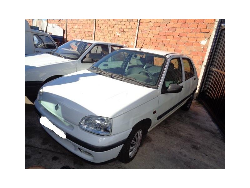 renault clio del año 1997
