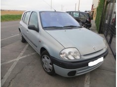 renault clio del año 2001