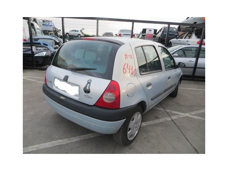 renault clio del año 2001