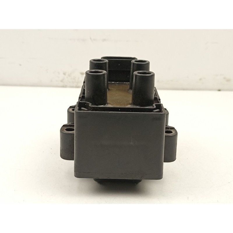 Recambio de bobina para renault clio 1.2 g referencia OEM IAM 7700274008 2526151A 7700873701