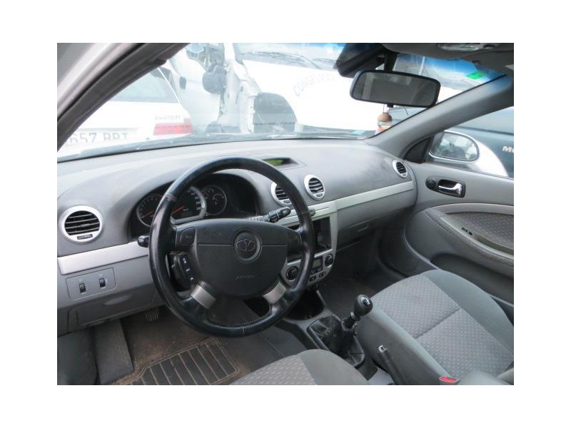 daewoo lacetti del año 2004