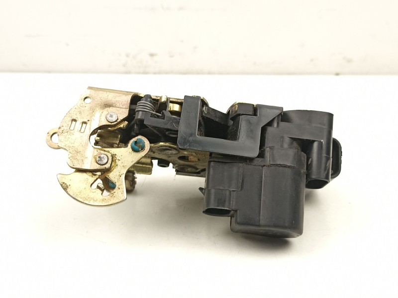 Recambio de cerradura puerta delantera izquierda para daewoo lacetti 1.6 cat referencia OEM IAM 96272641  