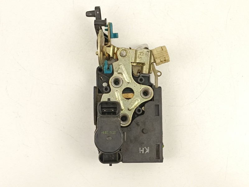 Recambio de cerradura puerta trasera derecha para daewoo lacetti 1.6 cat referencia OEM IAM 96260996  