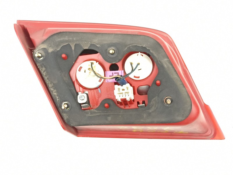 Recambio de piloto porton derecho para daewoo lacetti 1.6 cat referencia OEM IAM 96551217  