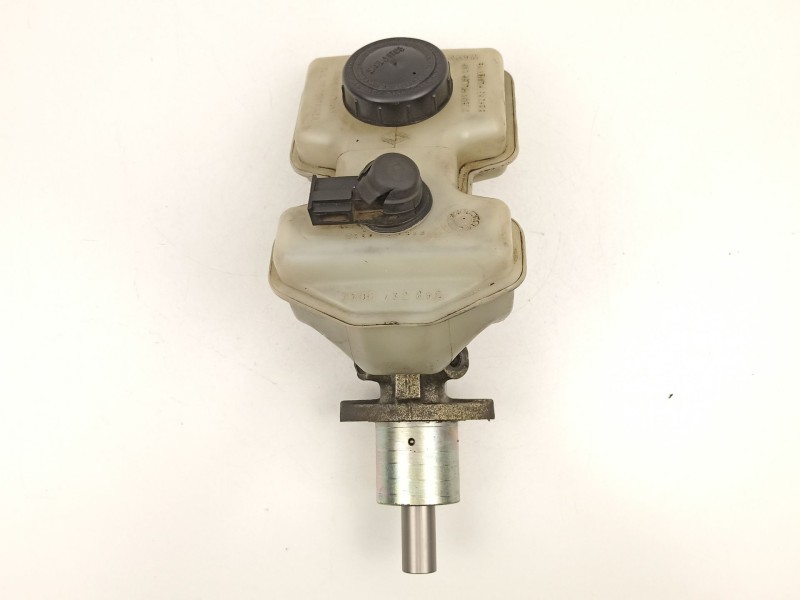 Recambio de bomba de freno para renault 21 sedán (l48_) 1.7 (l482) referencia OEM IAM 7700734129  