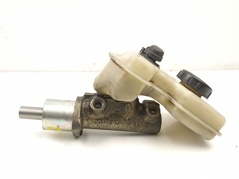 Recambio de bomba de freno para renault 21 sedán (l48_) 1.7 (l482) referencia OEM IAM 7700734129  