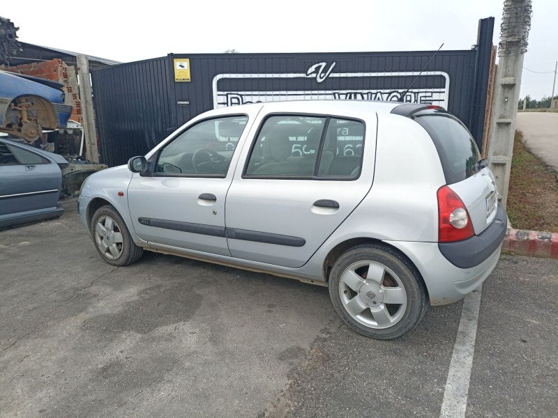 renault clio ii (bb_, cb_) del año 2002
