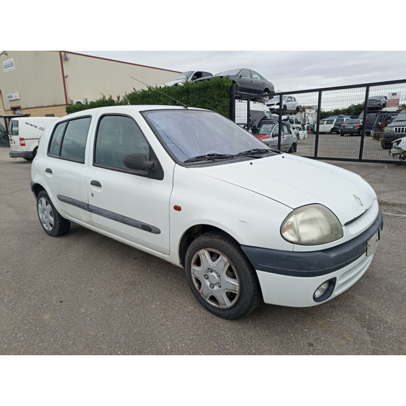 Renault Clio II Fase II (B/CB0)(2001->) 1.2 Authentique Confort [1,2 Ltr. -  43 kW] - Desguaces Aeropuerto