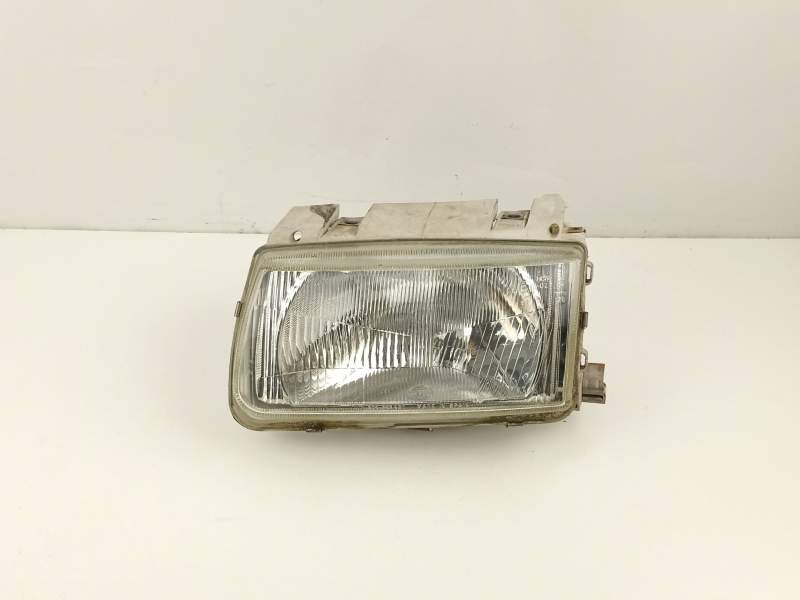 Recambio de faro izquierdo para volkswagen polo berlina (6n1) 75 1.6 referencia OEM IAM 6N1941015A  