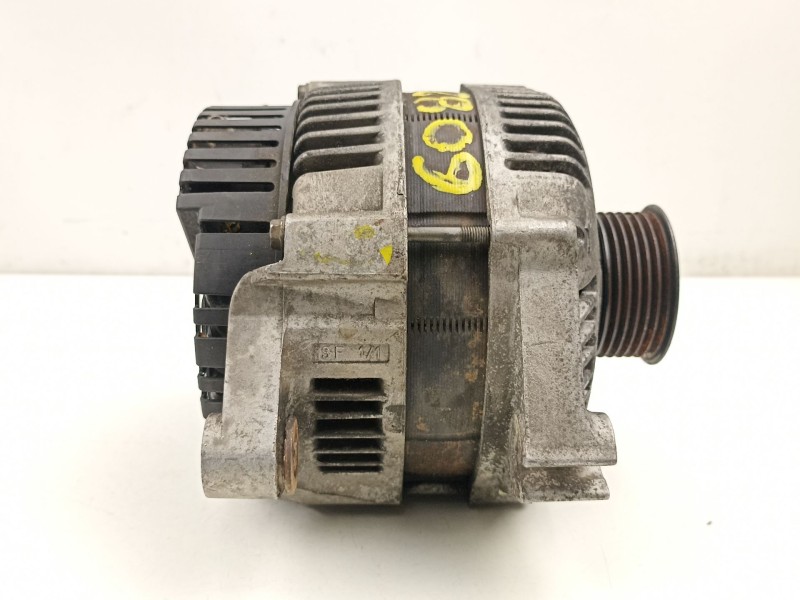 Recambio de alternador para peugeot 806 2.0 d referencia OEM IAM 9619139680 A14VI10 