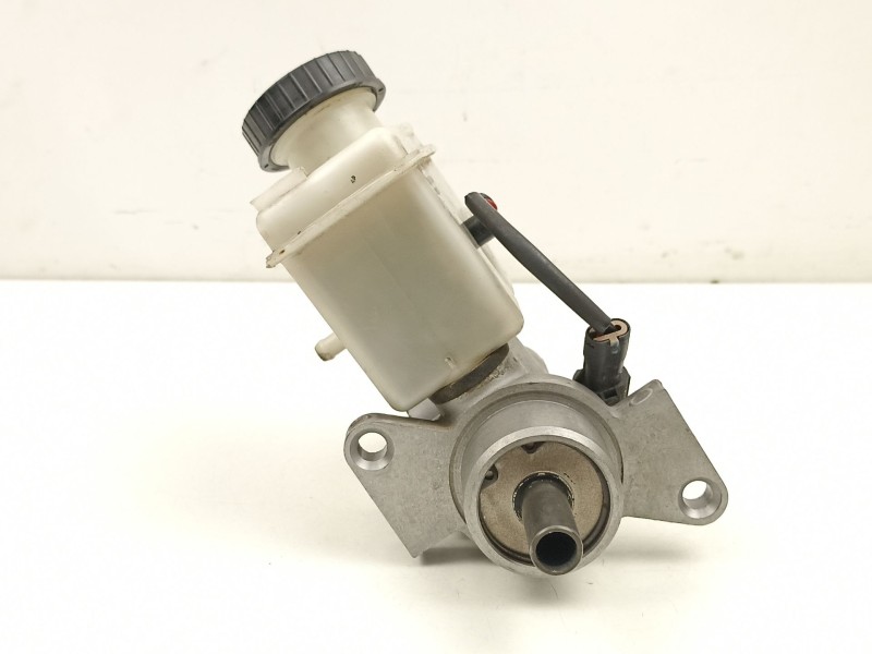 Recambio de bomba de freno para daewoo lacetti 1.6 cat referencia OEM IAM 96418831  