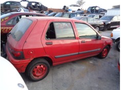 renault clio del año 1995 2