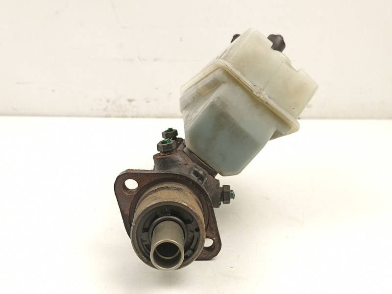 Recambio de bomba de freno para renault clio 1.9 d referencia OEM IAM 7701204609  