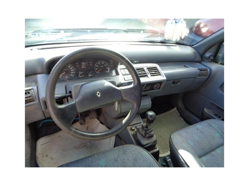 renault clio del año 1994