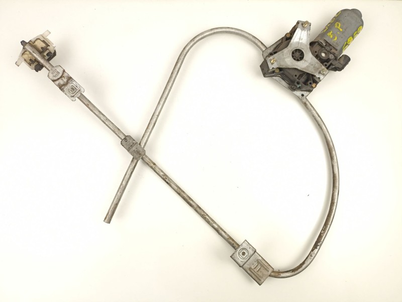 Recambio de elevalunas delantero izquierdo para renault clio 1.4 g referencia OEM IAM 7700799475  