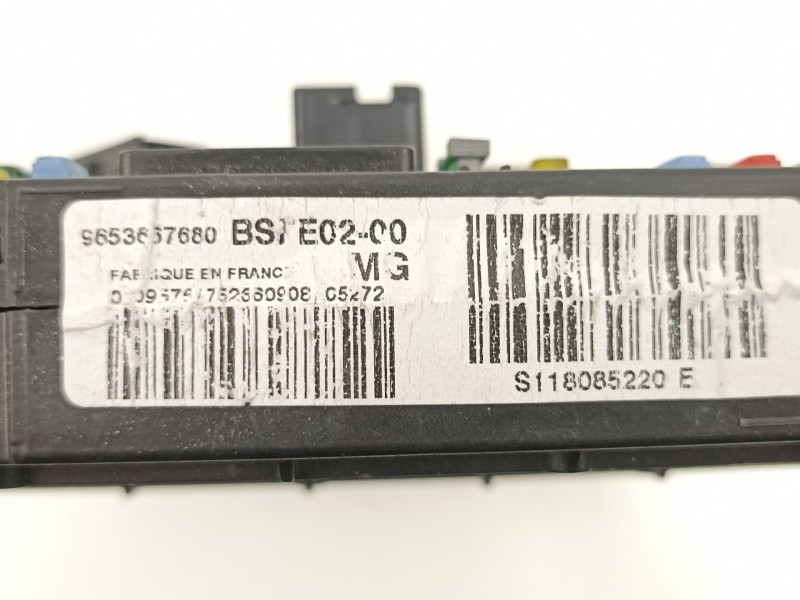 Recambio de bsi para peugeot 206 1.4 g referencia OEM IAM 9653667680 S11808520E 