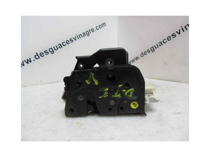 Recambio de cerradura pta. del. izq. : audi a3 : 1.9 tdi ranchera(105 cv) [2005] para audi a3 1.9 tdi ranchera(105 cv) referenci