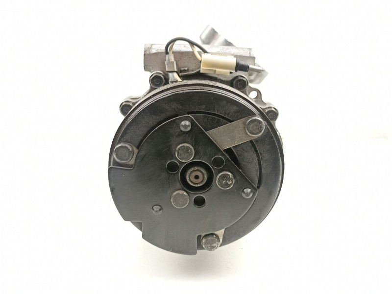 Recambio de compresor aire acondicionado para renault clio 1.1 g referencia OEM IAM 8200037058 SD6V121427D 