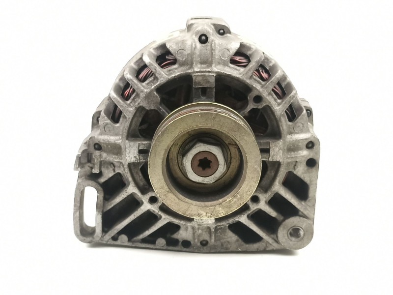 Recambio de alternador para renault clio 1.1 g referencia OEM IAM 7700437090 SG9B035 