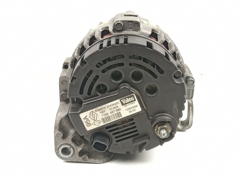 Recambio de alternador para renault clio 1.1 g referencia OEM IAM 7700437090 SG9B035 
