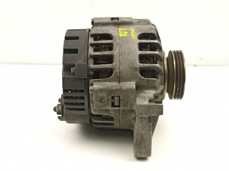 Recambio de alternador para renault clio 1.1 g referencia OEM IAM 7700437090 SG9B035 