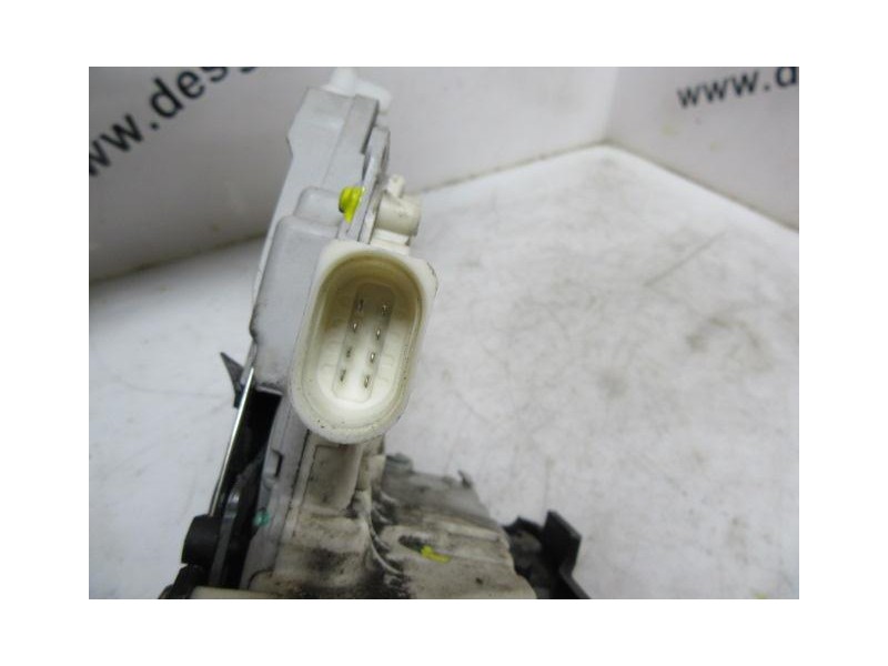 Recambio de cerradura pta. del. izq. : audi a3 : 1.9 tdi ranchera(105 cv) [2005] para audi a3 1.9 tdi ranchera(105 cv) referenci