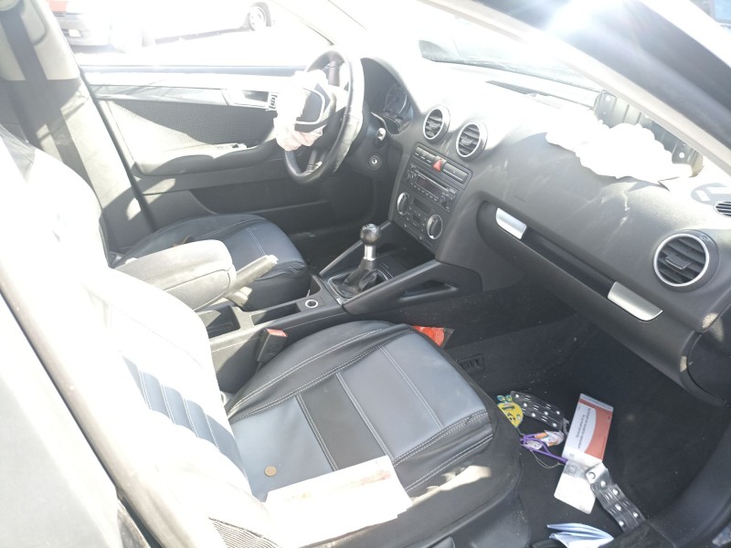 audi a3 sportback (8pa) del año 2004