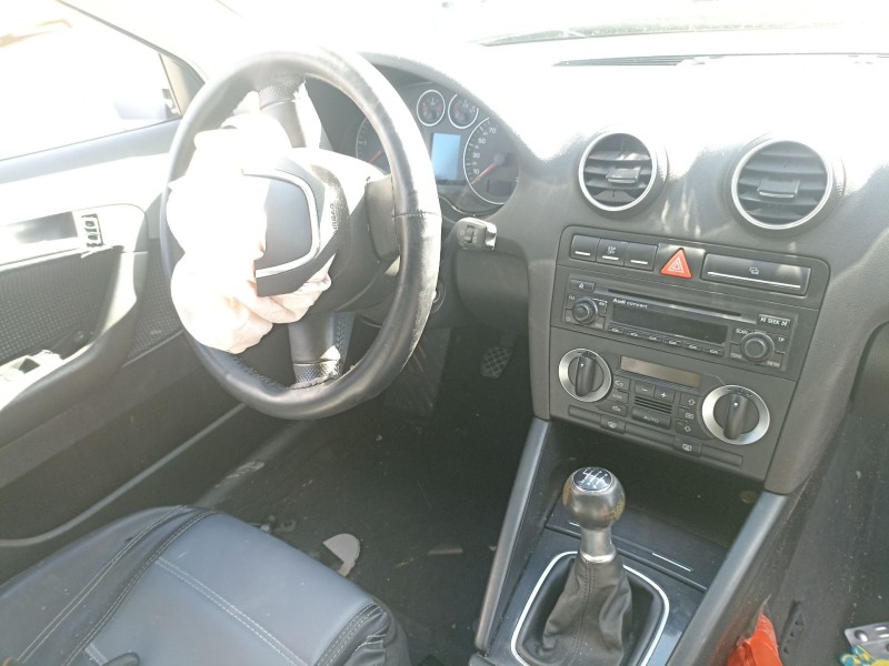 audi a3 sportback (8pa) del año 2004