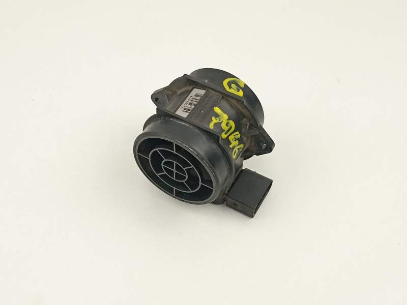 Recambio de caudalimetro para volvo s40 berlina 2.0 16v referencia OEM IAM 30611533 5WK9624 