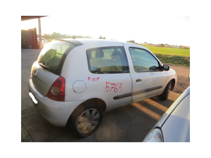 renault clio del año 2007