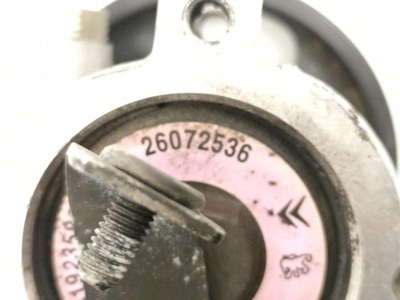 Recambio de bomba direccion para citroën xsara 1.9 d referencia OEM IAM 9631923580 26072536 