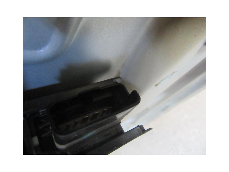 Recambio de elevalunas del-izdo : kia carens : 2.0 crdi (140,04cv) [2007] para kia carens 2.0 crdi referencia OEM IAM CONFORD  