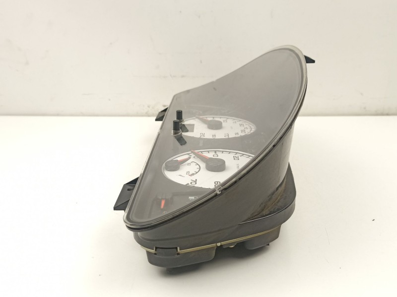 Recambio de cuadro instrumentos para citroën xsara 2.0 d referencia OEM IAM 9652043280  