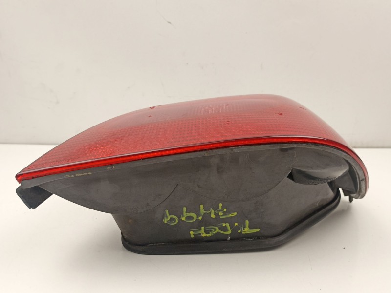 Recambio de piloto trasero derecho para citroën xsara 2.0 d hdy -rhy referencia OEM IAM 6351P0  