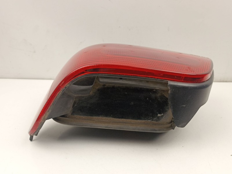 Recambio de piloto trasero derecho para citroën xsara 2.0 d hdy -rhy referencia OEM IAM 6351P0  