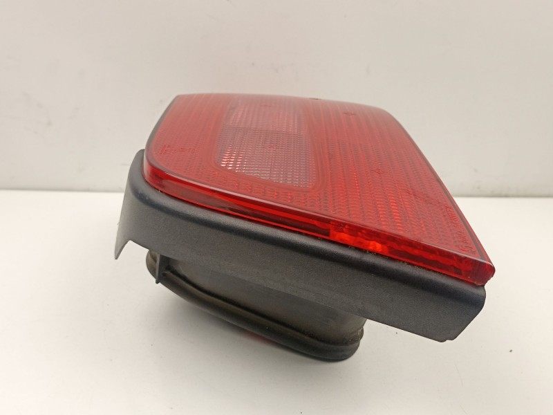 Recambio de piloto trasero derecho para citroën xsara 2.0 d hdy -rhy referencia OEM IAM 6351P0  