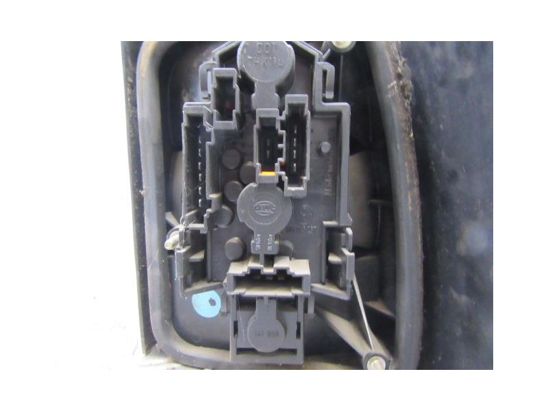 Recambio de piloto trasero izq. : volkswagen passat : 1.9 d 1z (89,76cv) [1995] para volkswagen passat 1.9 d 1z referencia OEM I