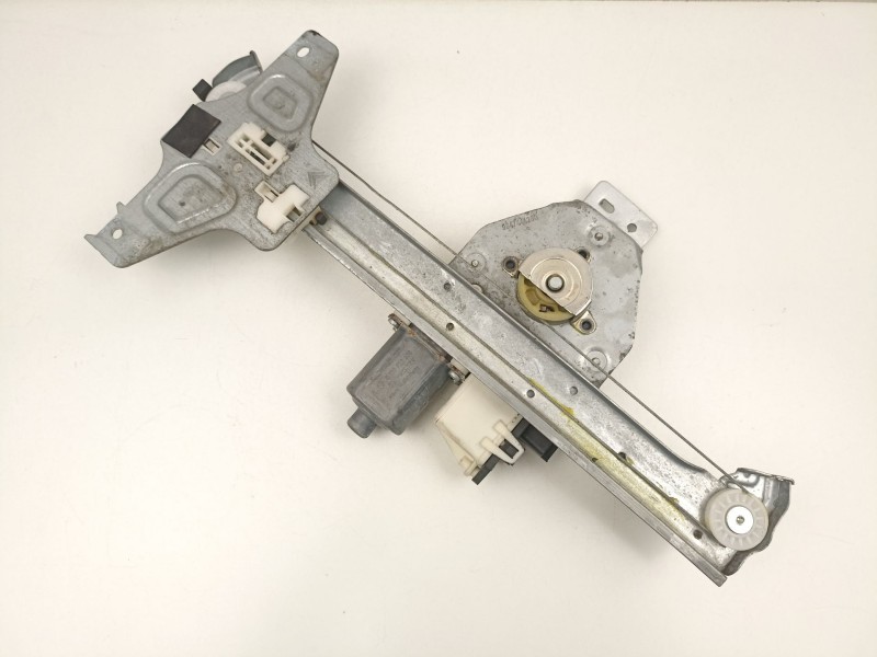 Recambio de elevalunas trasero derecho para citroën c4 1.6 d referencia OEM IAM 9647444280  