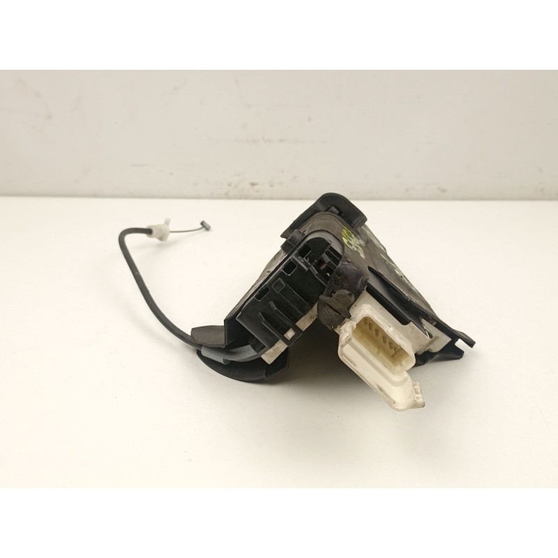 Recambio de cerradura puerta delantera izquierda para citroën c4 1.6 d 9hy 109 cv referencia OEM IAM 9683417180  