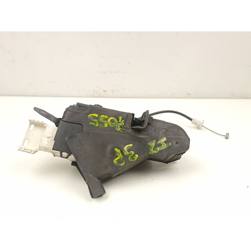 Recambio de cerradura puerta delantera izquierda para citroën c4 1.6 d 9hy 109 cv referencia OEM IAM 9683417180  